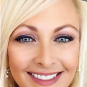 Meet your Posher, Heidi